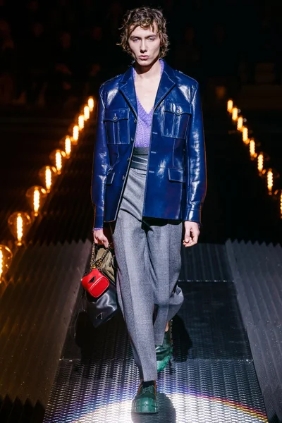 Look 20